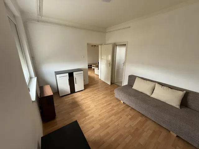 Eladó lakás Debrecen, Libakert 54 nm