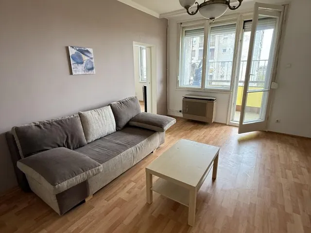 Eladó lakás Debrecen, Libakert 54 nm