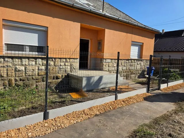 Eladó ház Debrecen, Biharikert 75 nm