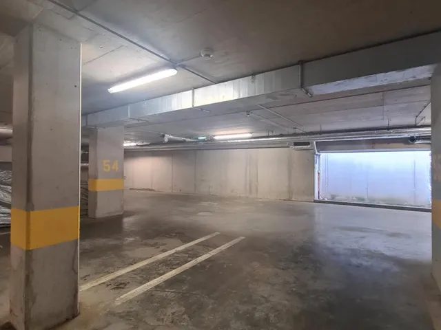Eladó garázs Debrecen, Újkert, Békessy Béla utca 15 nm
