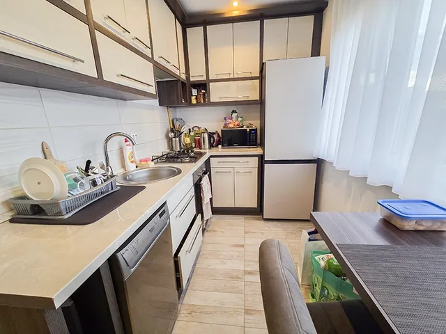Eladó lakás Debrecen, Vénkert 56 nm