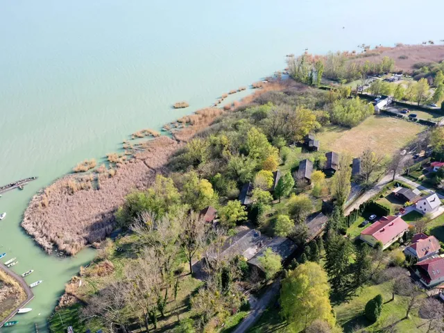 Eladó ház Balatongyörök 2000 nm