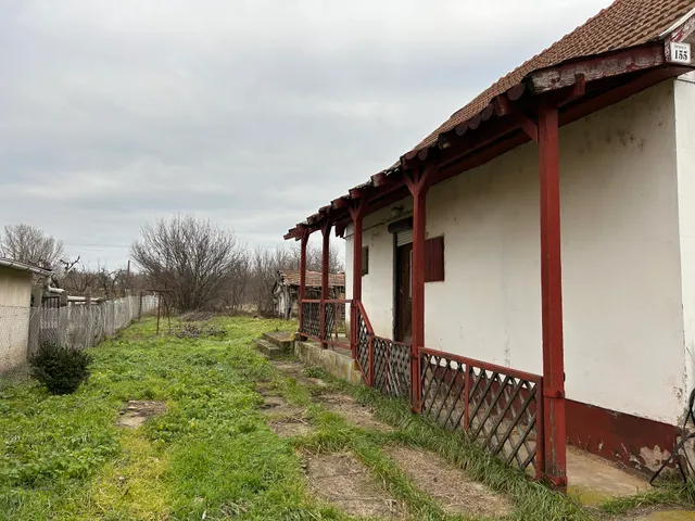 Eladó ház Tiszalúc, Alkotmány utca 155. 100 nm