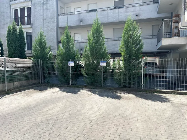 Eladó garázs Budapest XIII. kerület, Angyalföld, Kucsma utca 1. 15 nm