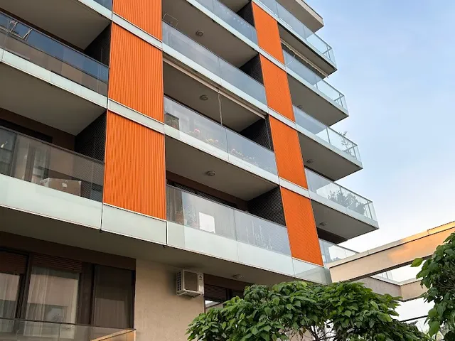 Eladó garázs Budapest XIII. kerület, Angyalföld, Rozsnyay utca 20. 13 nm