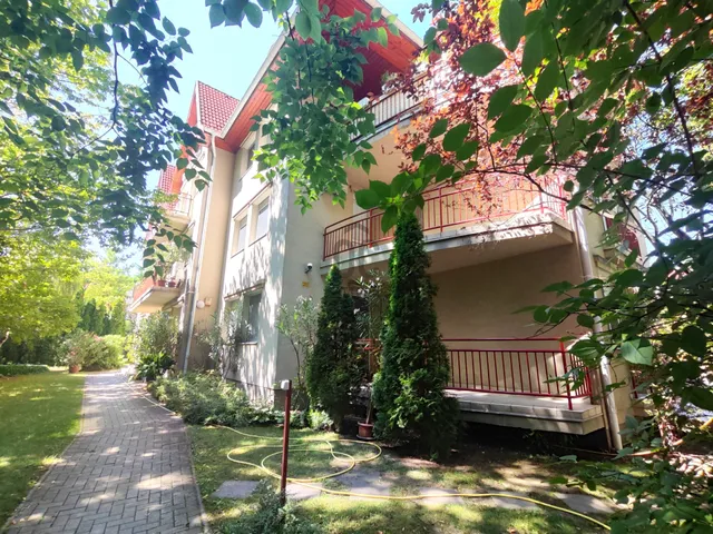 Kiadó lakás Debrecen, Nagyerdő 81 nm