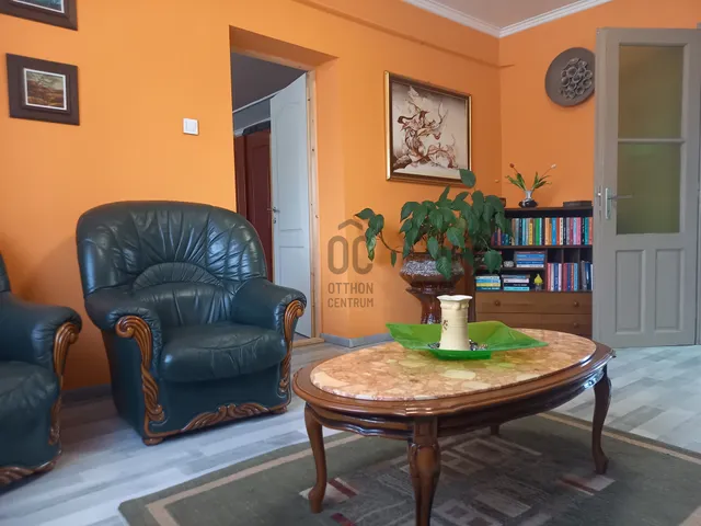 Eladó ház Csávoly 160 nm