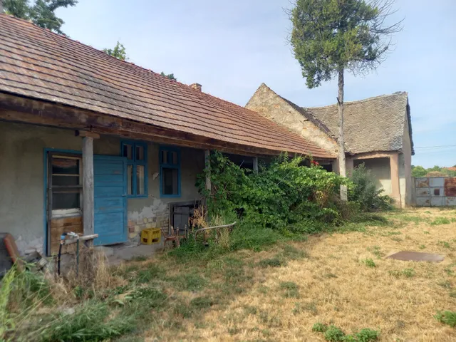 Eladó ház Gara 130 nm