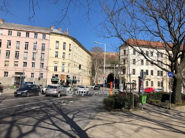 Eladó kereskedelmi és ipari ingatlan Budapest I. kerület, Krisztinaváros I. ker. 68 nm