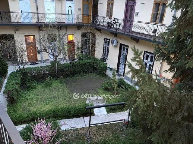 Eladó lakás Budapest XIII. kerület, Lőportárdűlő 25 nm