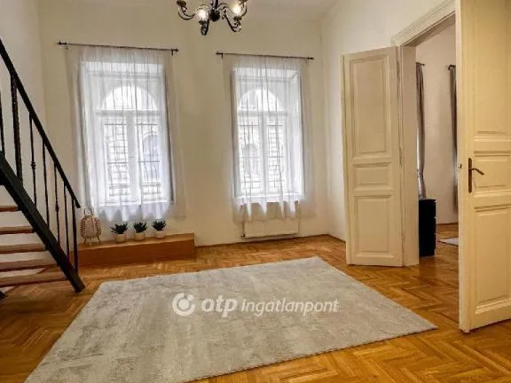 Eladó lakás Budapest VI. kerület 82 nm