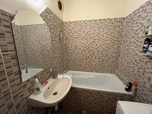 Eladó lakás Budapest VIII. kerület 64 nm