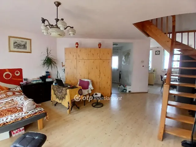 Eladó lakás Budapest XXI. kerület, Ófalu 74 nm