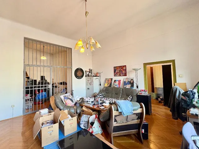 Eladó lakás Budapest XI. kerület, Szentimreváros 122 nm