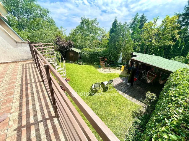 Eladó ház Budapest III. kerület, Csillaghegy 161 nm