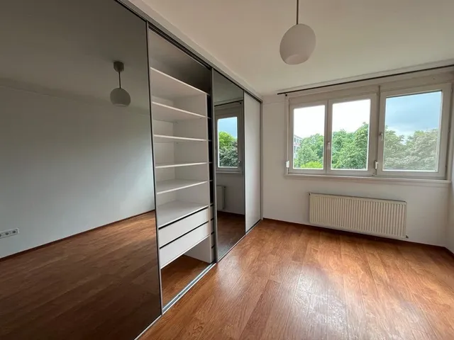 Eladó lakás Budapest X. kerület, Óhegy 56 nm