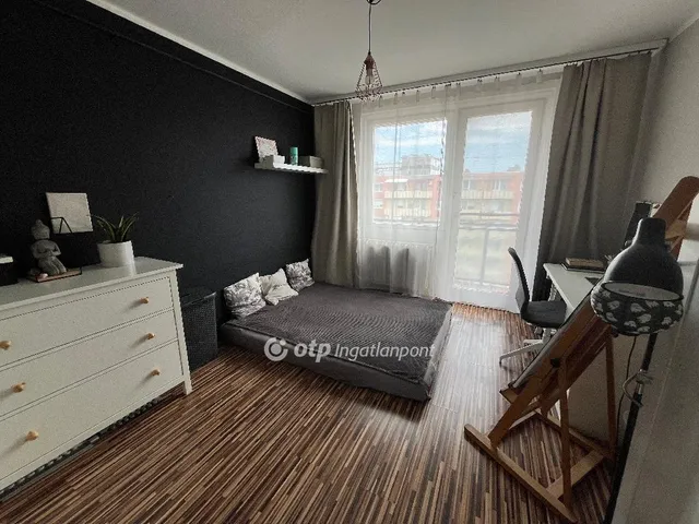Eladó lakás Budapest XV. kerület, Újpalota 68 nm