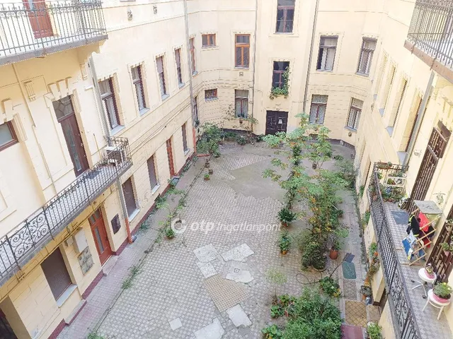 Eladó lakás Budapest VIII. kerület, Palotanegyed 78 nm