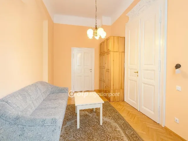 Eladó lakás Budapest VII. kerület 92 nm