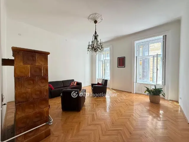 Eladó lakás Budapest VII. kerület 74 nm