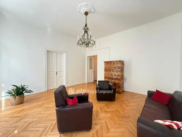 Eladó lakás Budapest VII. kerület 74 nm