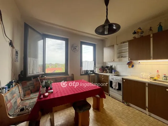 Eladó lakás Budapest IV. kerület, Káposztásmegyer 83 nm
