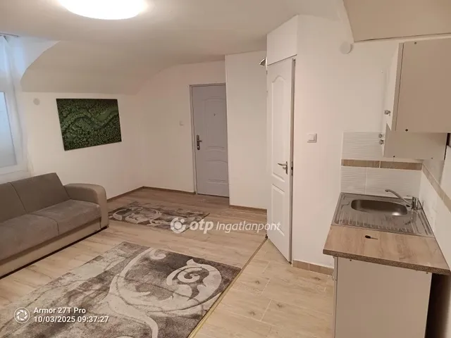 Eladó lakás Budapest VIII. kerület, Józsefváros 24 nm