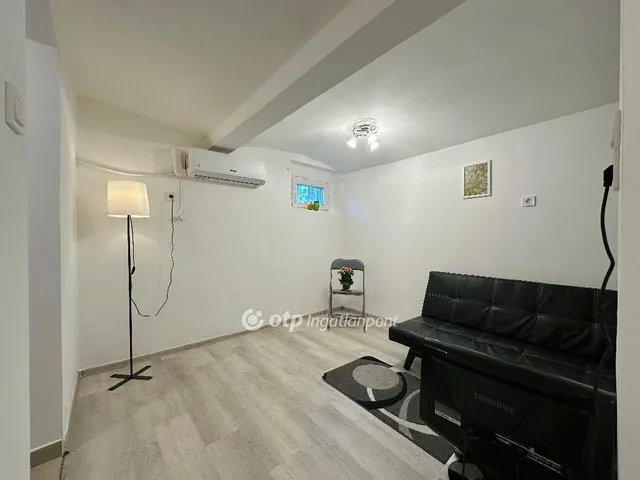 Eladó lakás Budapest XIII. kerület, Angyalföld 18 nm