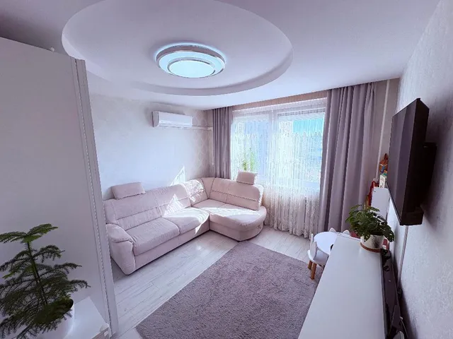 Eladó lakás Budapest XV. kerület, Újpalota 71 nm