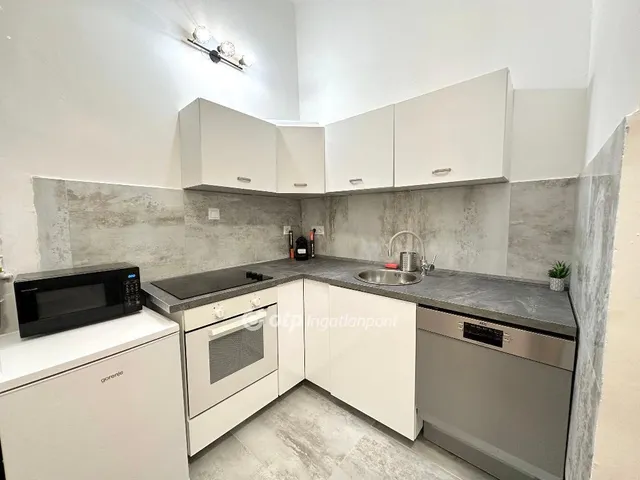 Eladó lakás Budapest VIII. kerület, Corvin negyed 73 nm