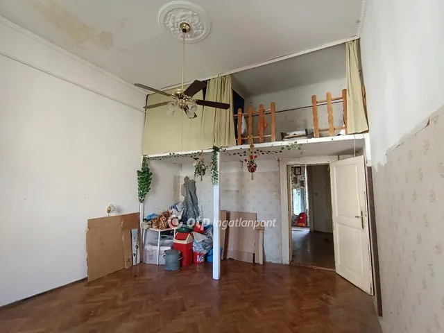 Eladó lakás Budapest VI. kerület 44 nm