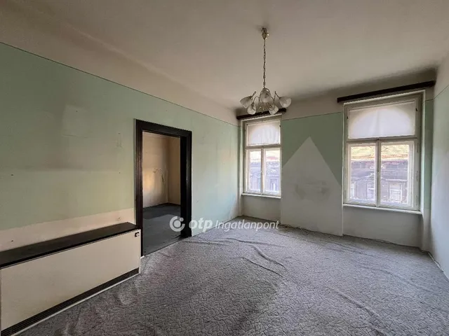 Eladó lakás Budapest VIII. kerület 64 nm