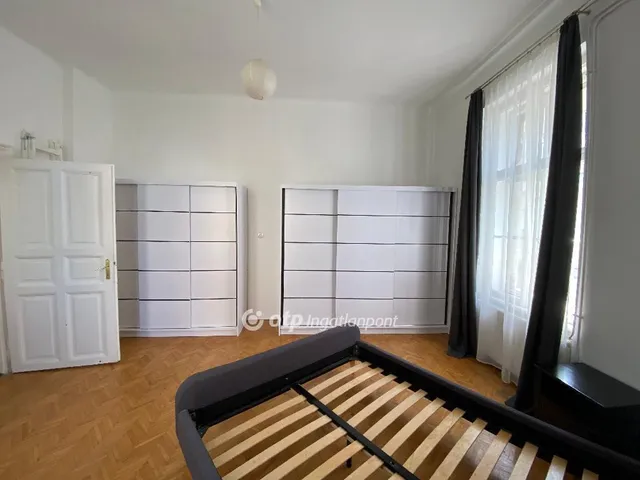 Eladó lakás Budapest VIII. kerület, Füvész kert 65 nm