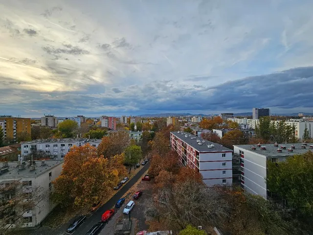 Eladó lakás Budapest IX. kerület, József Attila lakótelep 34 nm