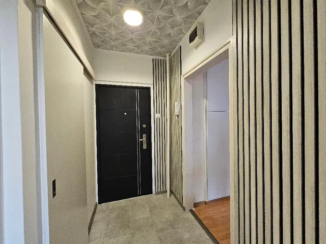 Eladó lakás Budapest IX. kerület, József Attila lakótelep 34 nm