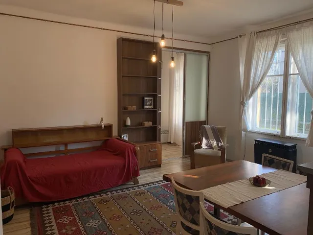 Eladó lakás Budapest XII. kerület, Németvölgy 42 nm