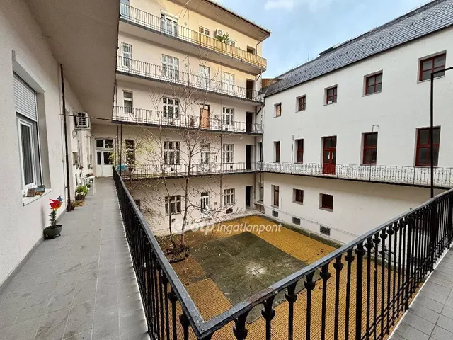 Eladó lakás Budapest VIII. kerület, Józsefváros 76 nm