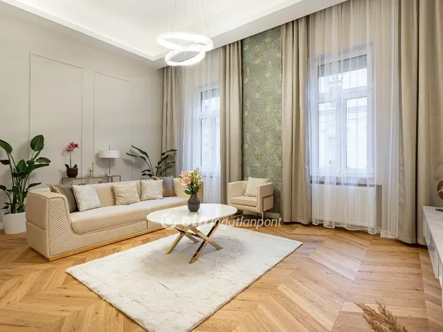 Eladó lakás Budapest V. kerület 86 nm