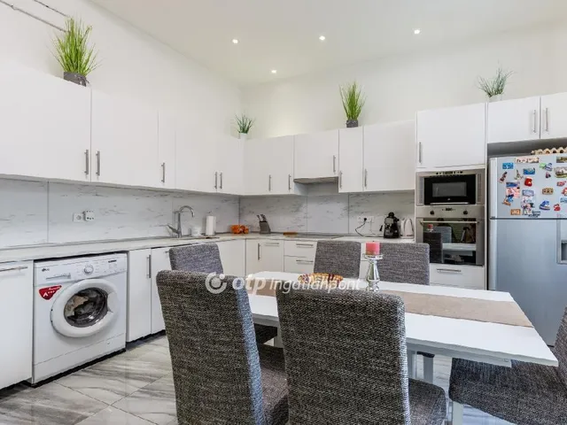 Eladó lakás Budapest XIV. kerület, Törökőr 85 nm