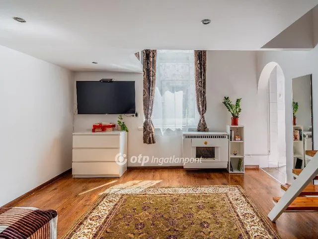 Eladó lakás Budapest VIII. kerület, Füvész kert 25 nm