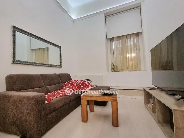 Eladó lakás Budapest VI. kerület 44 nm
