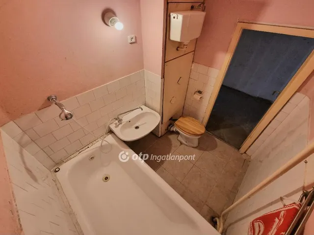 Eladó lakás Budapest VIII. kerület, Corvin negyed 41 nm