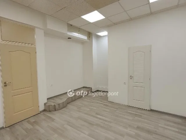 Kiadó kereskedelmi és ipari ingatlan Budapest V. kerület, Belváros 21 nm