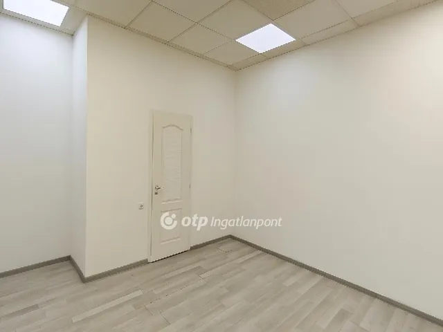 Kiadó kereskedelmi és ipari ingatlan Budapest V. kerület, Belváros 21 nm