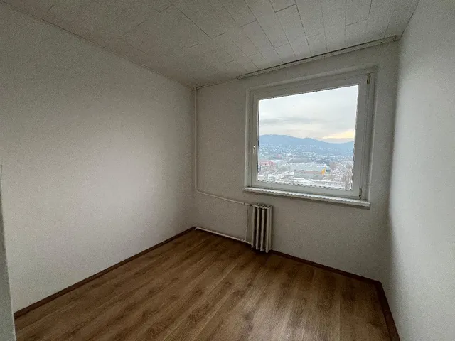 Eladó lakás Budapest III. kerület, Kaszásdűlő 50 nm