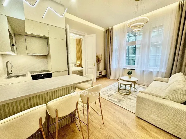 Eladó lakás Budapest VI. kerület 69 nm