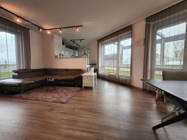 Eladó lakás Budapest XXI. kerület, Csepel Belváros 94 nm