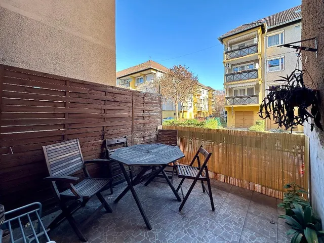 Eladó lakás Budapest VIII. kerület, Századosnegyed 55 nm