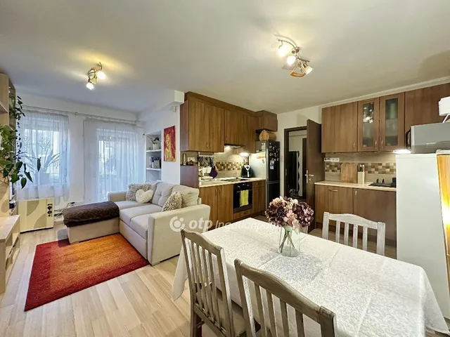 Eladó lakás Budapest VIII. kerület 55 nm