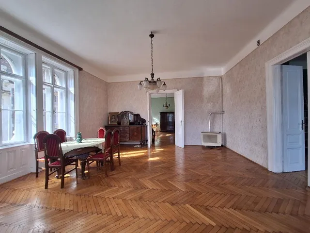 Eladó lakás Budapest VIII. kerület, Corvin negyed 125 nm